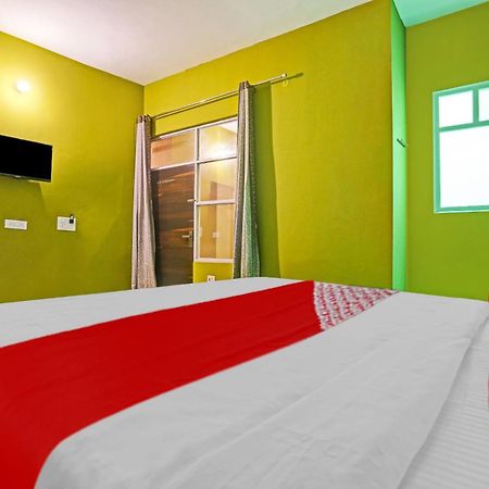 Hotel O Arya Residency Гургаон Экстерьер фото